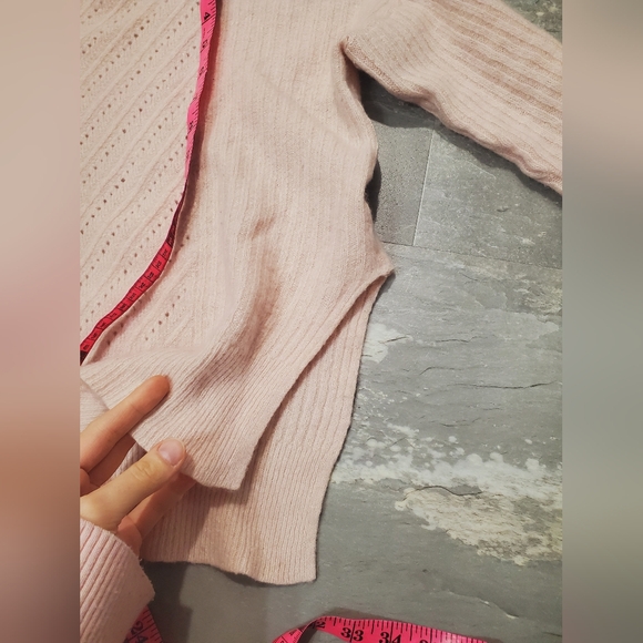 Johnny Was Crew Neck Crop Knit Sweater Light Pink. Cashmere, Linen. Split. Boho. - Picture 5 of 8